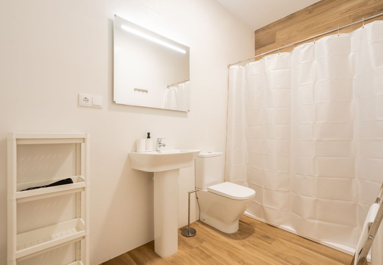 Apartamento en Valencia - VisitVal flats. Apartamento 1 by Host Valencia