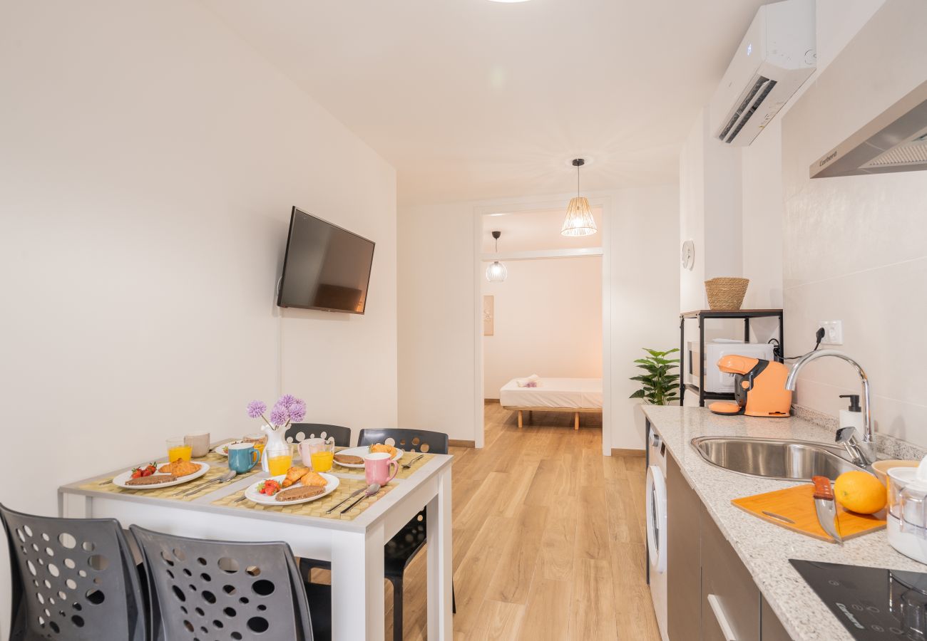 Estudio en Valencia - VisitVal flats. Apartamento 2 by Host Valencia