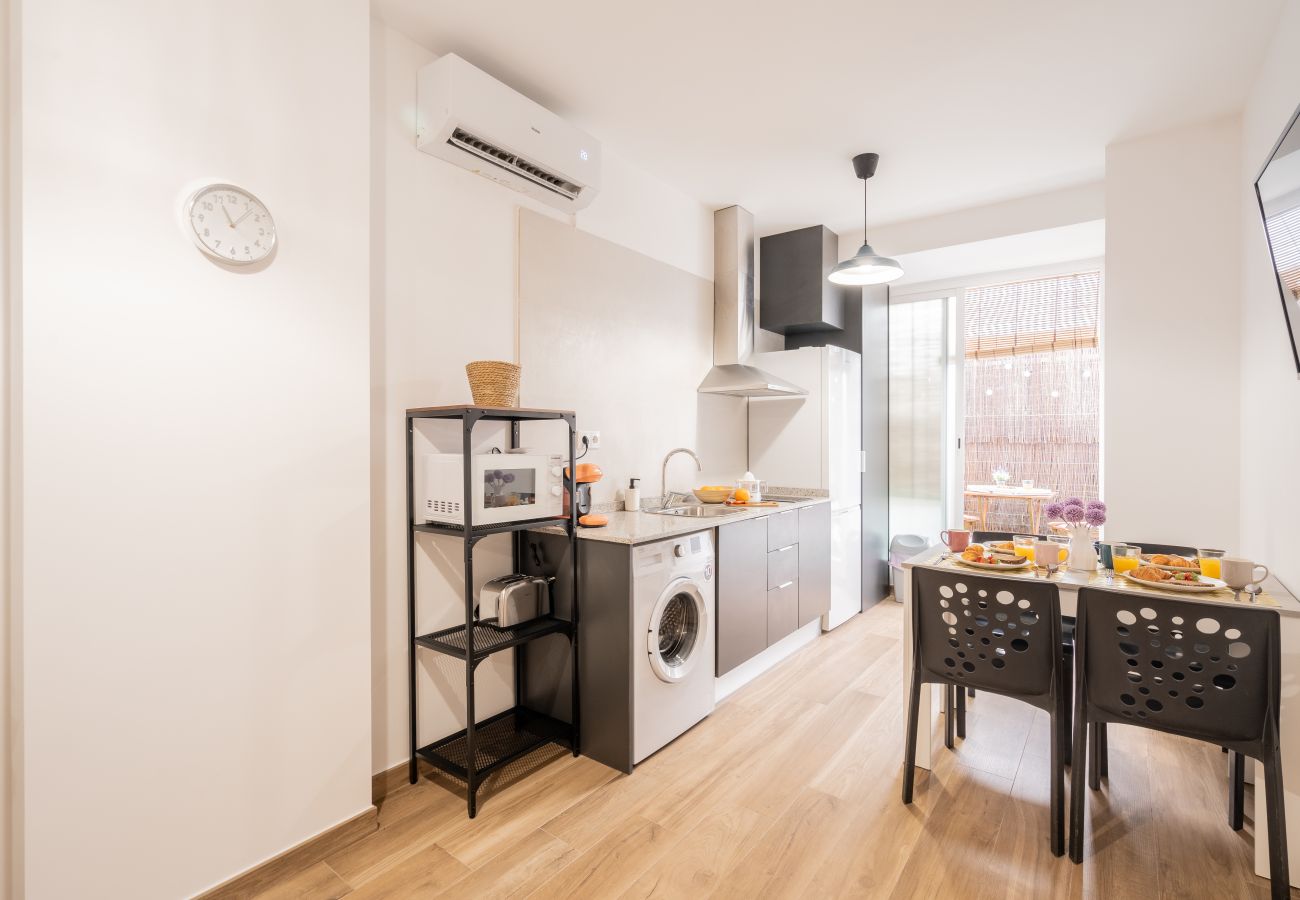 Estudio en Valencia - VisitVal flats. Apartamento 2 by Host Valencia